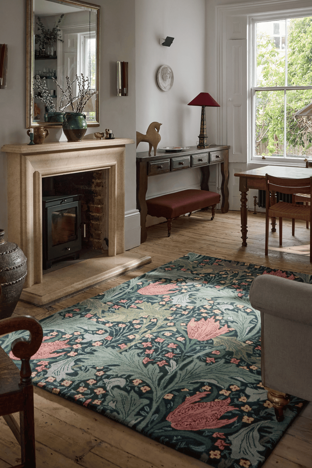 Morris & Co Lent Lily Indigo/Madder 130908