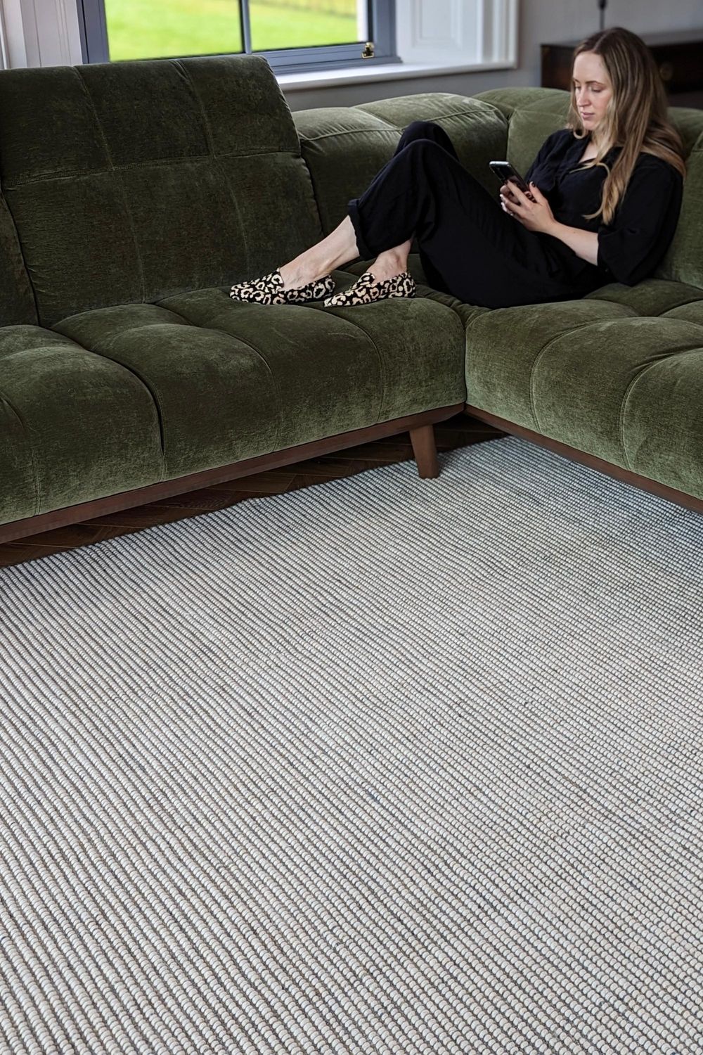 Grey and white textured flatweave rug