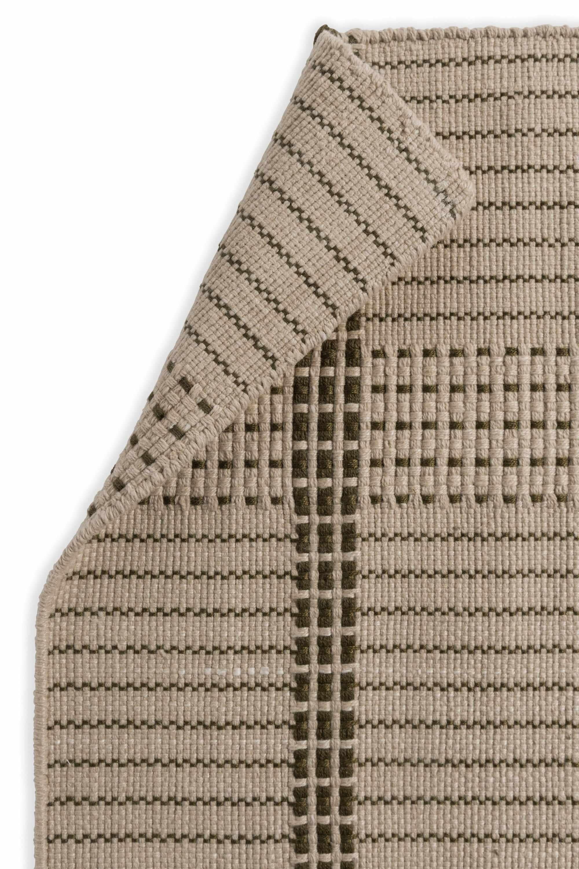 Modern beige geometric rug with olive pattern