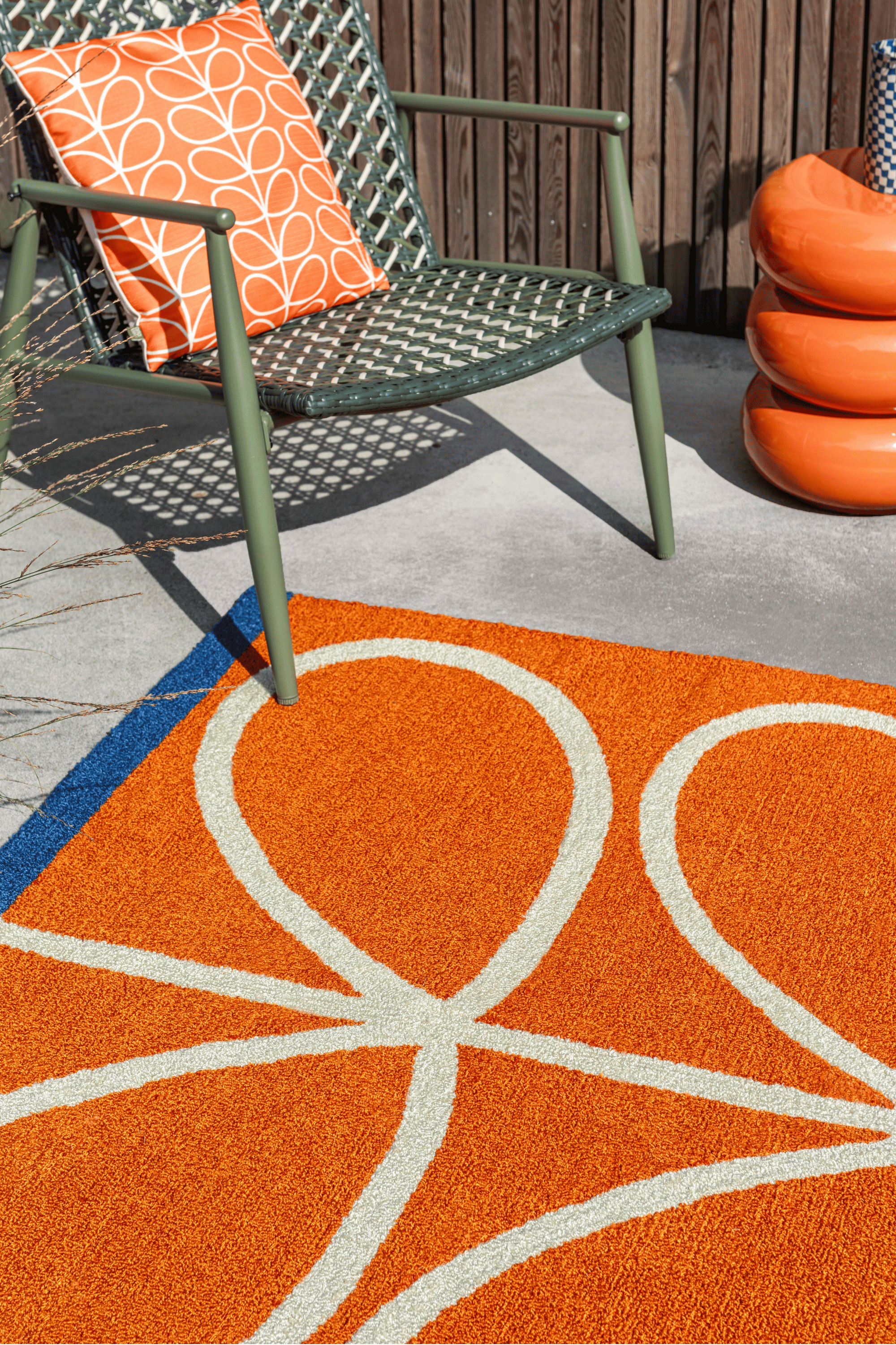 Orla Kiely Linear Stem Orange Outdoor 464403