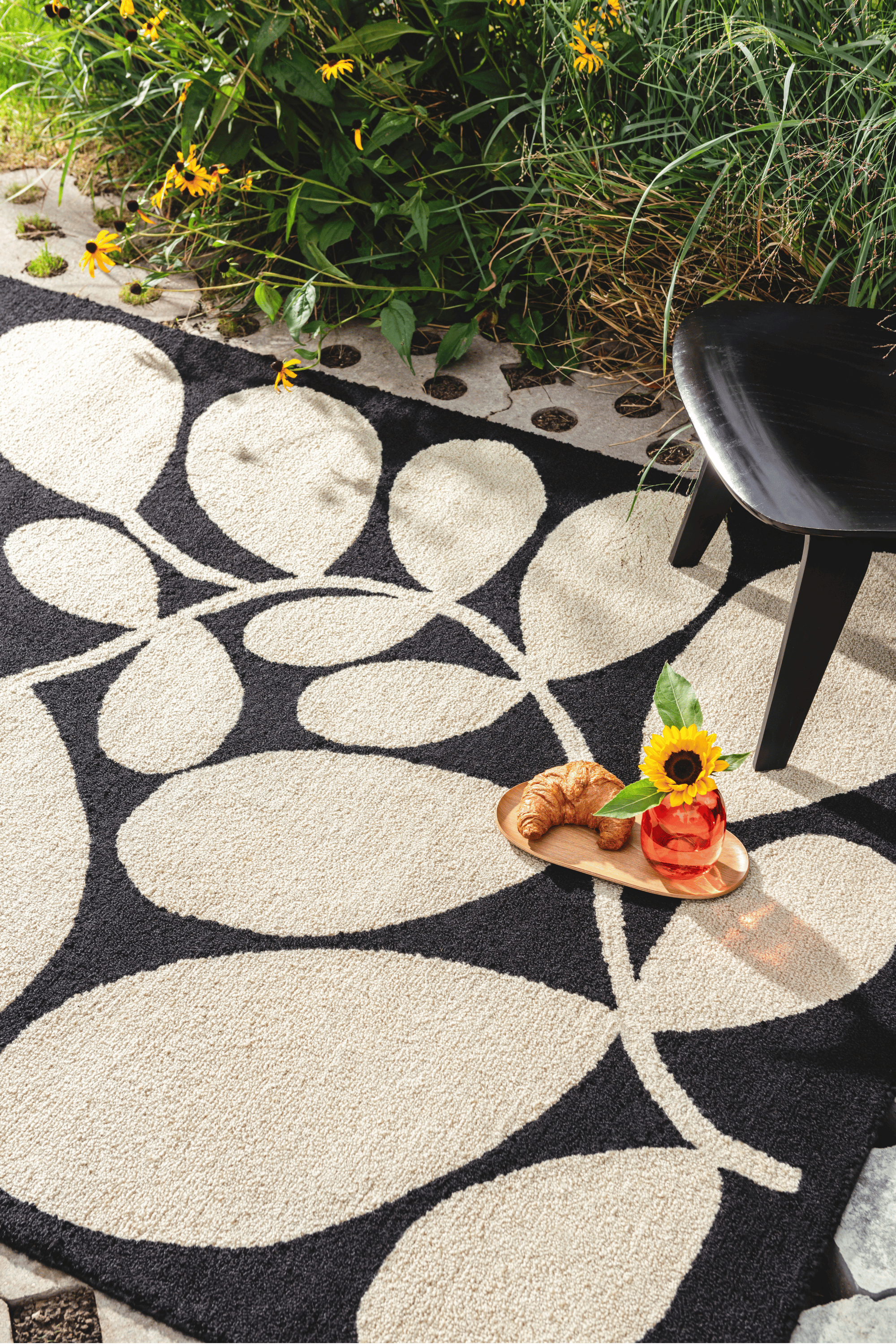Orla Kiely Sycamore Black Outdoor 464205
