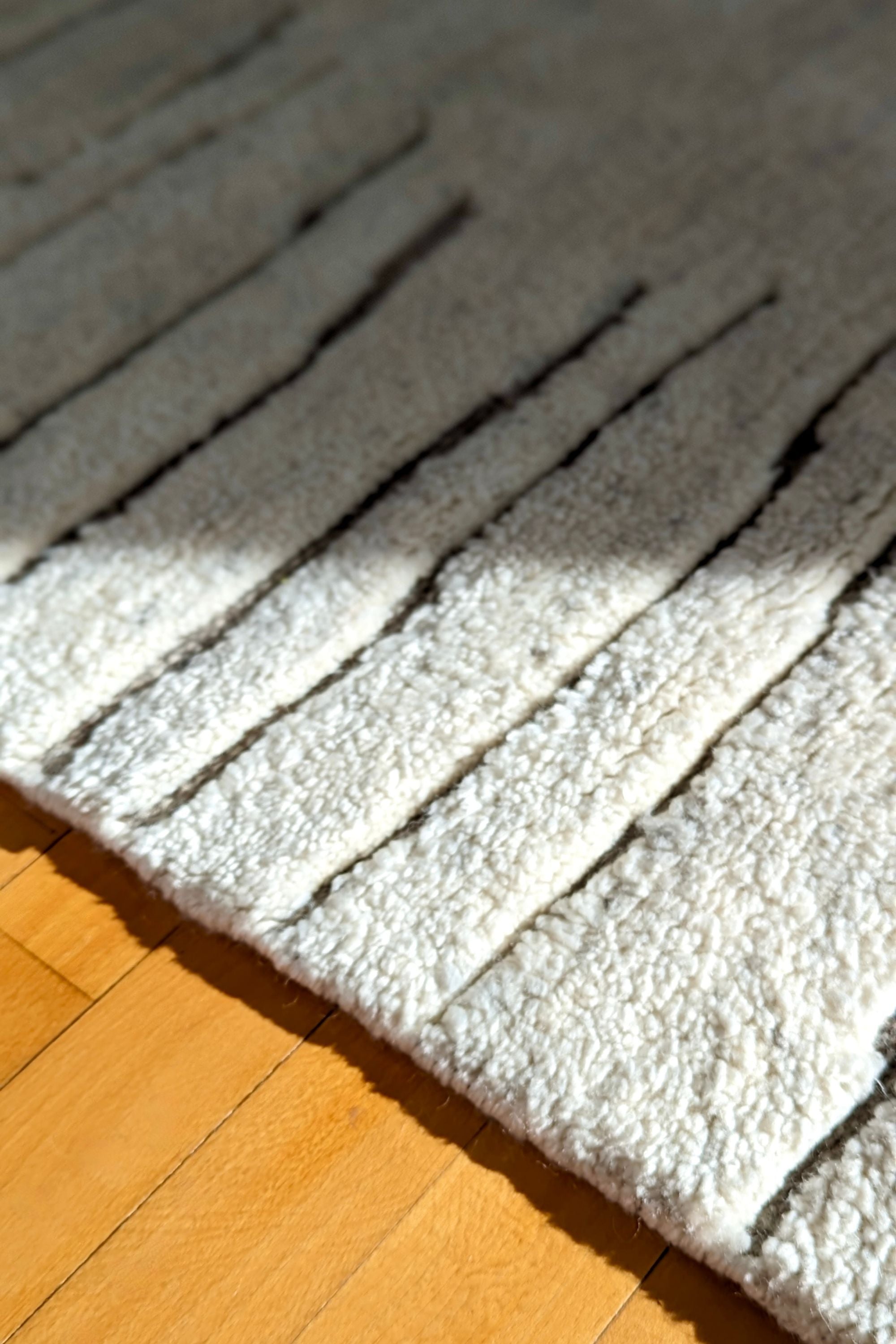 Minimal cream luxury Moroccan style rug