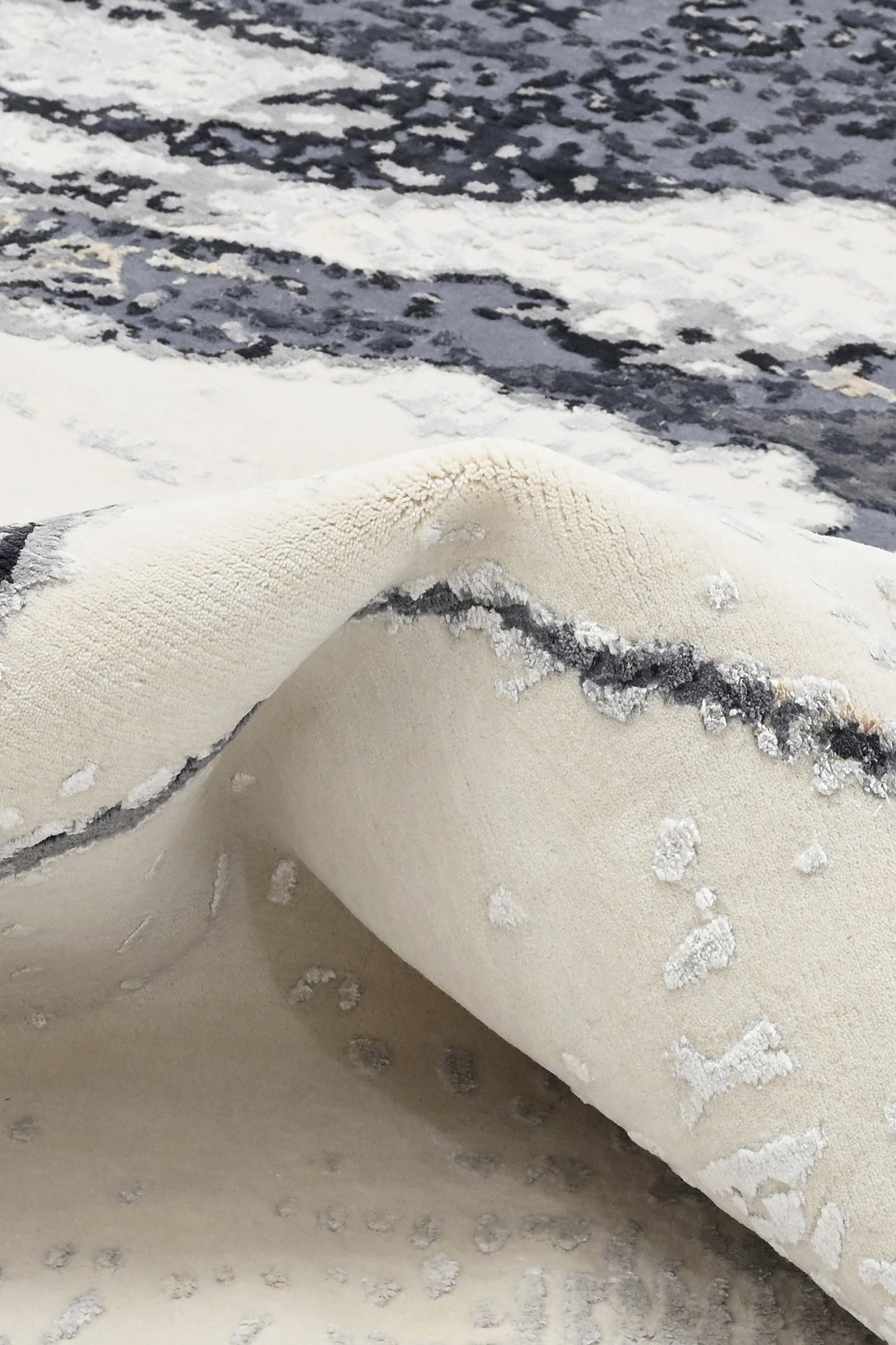 Modern multicolour luxury abstract rug