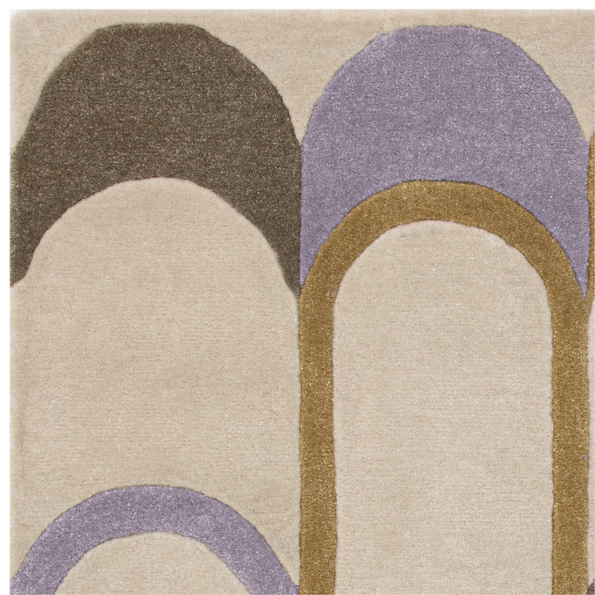Multicolour retro rug with linear and circle pattern