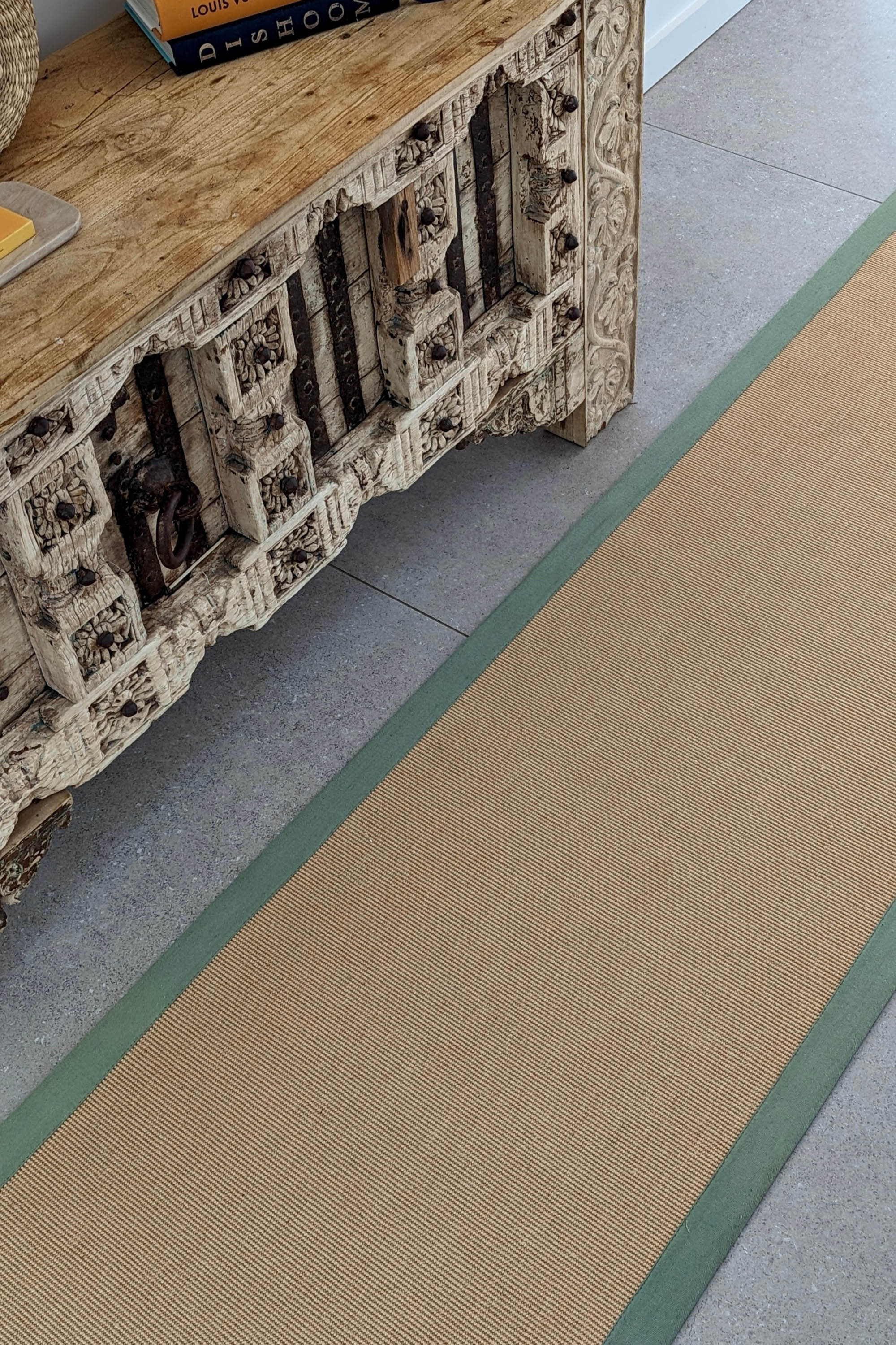 Sisal runner with green linen border