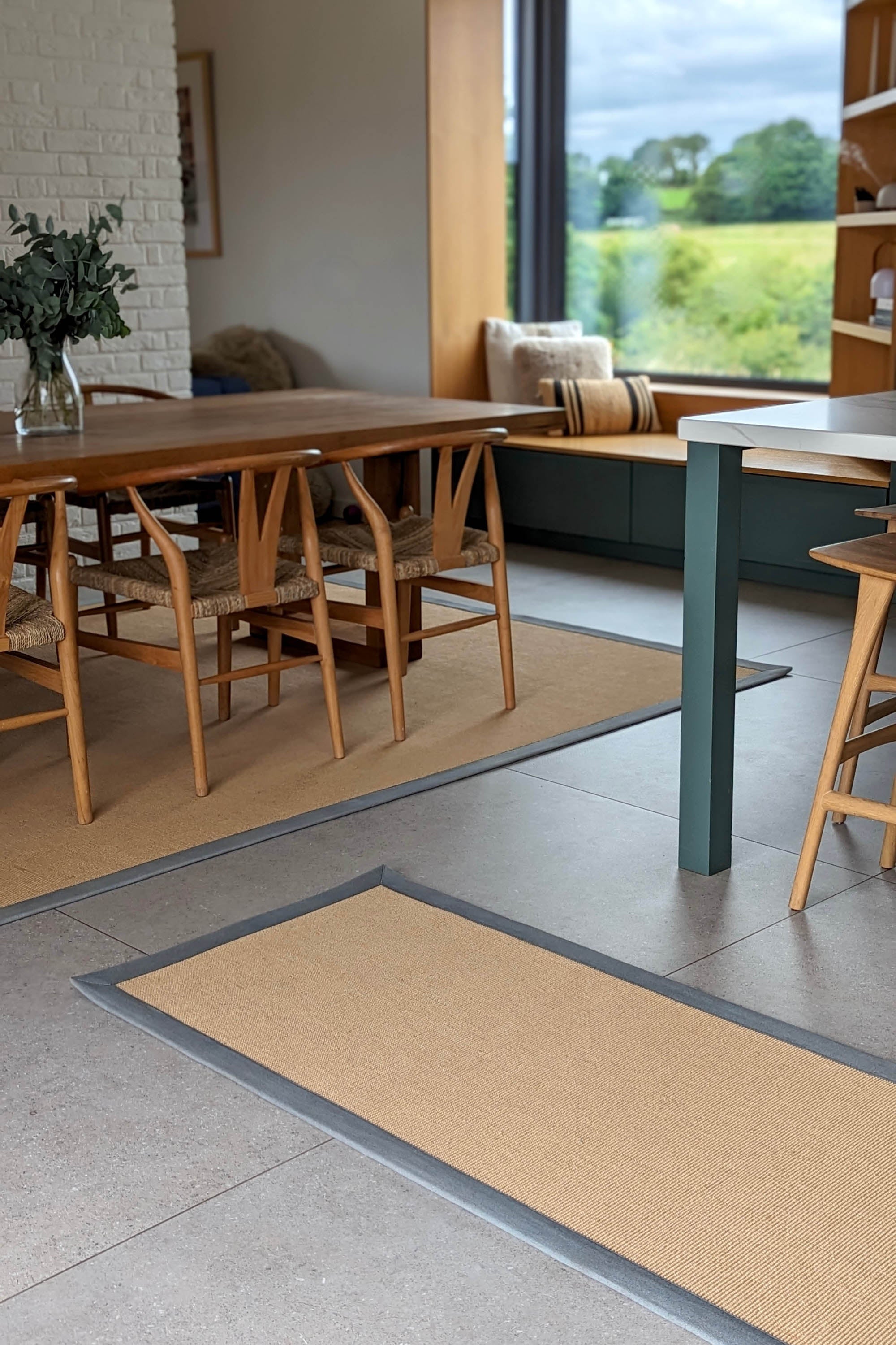 Sisal runner with grey linen border