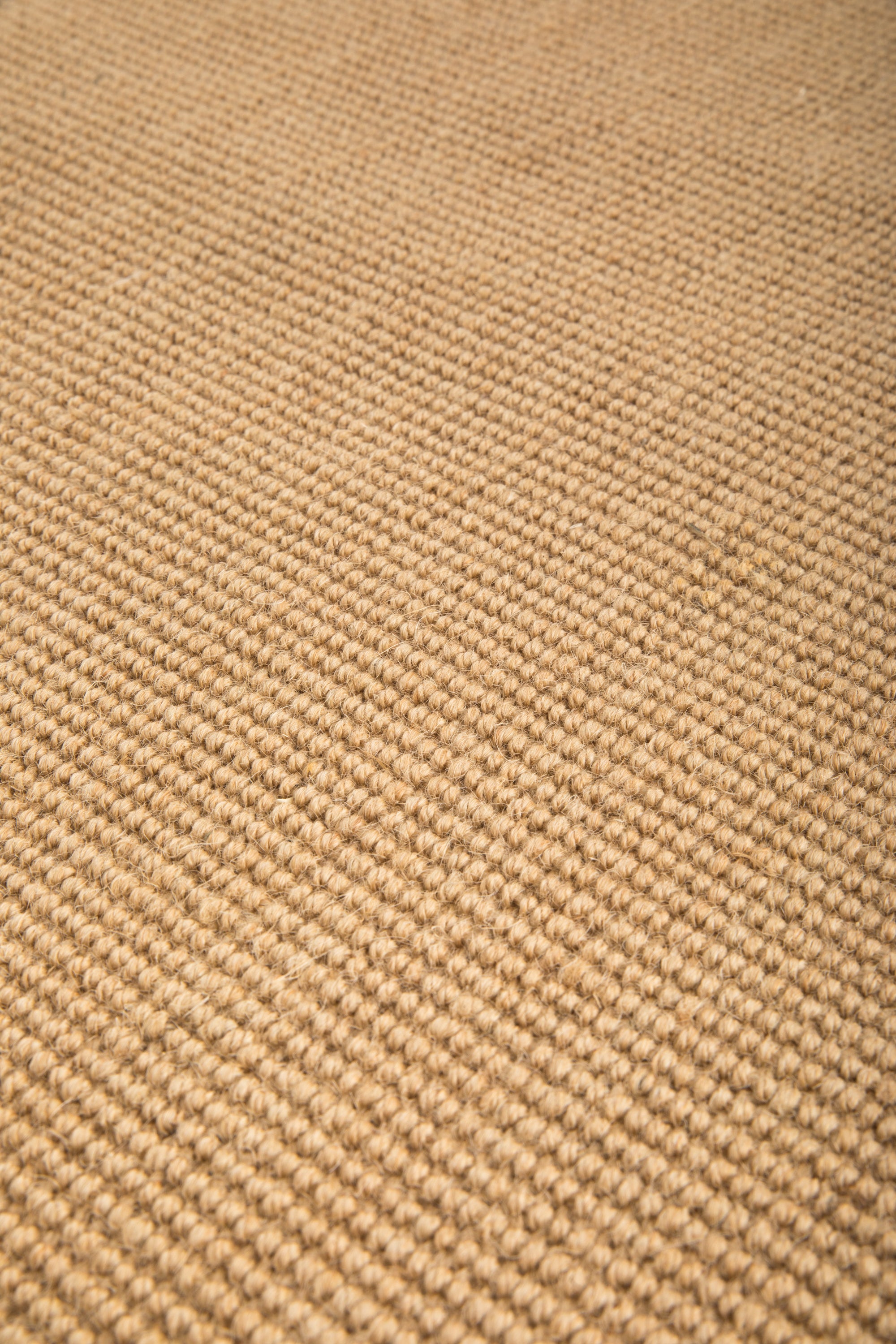 Sisal runner with beige linen border