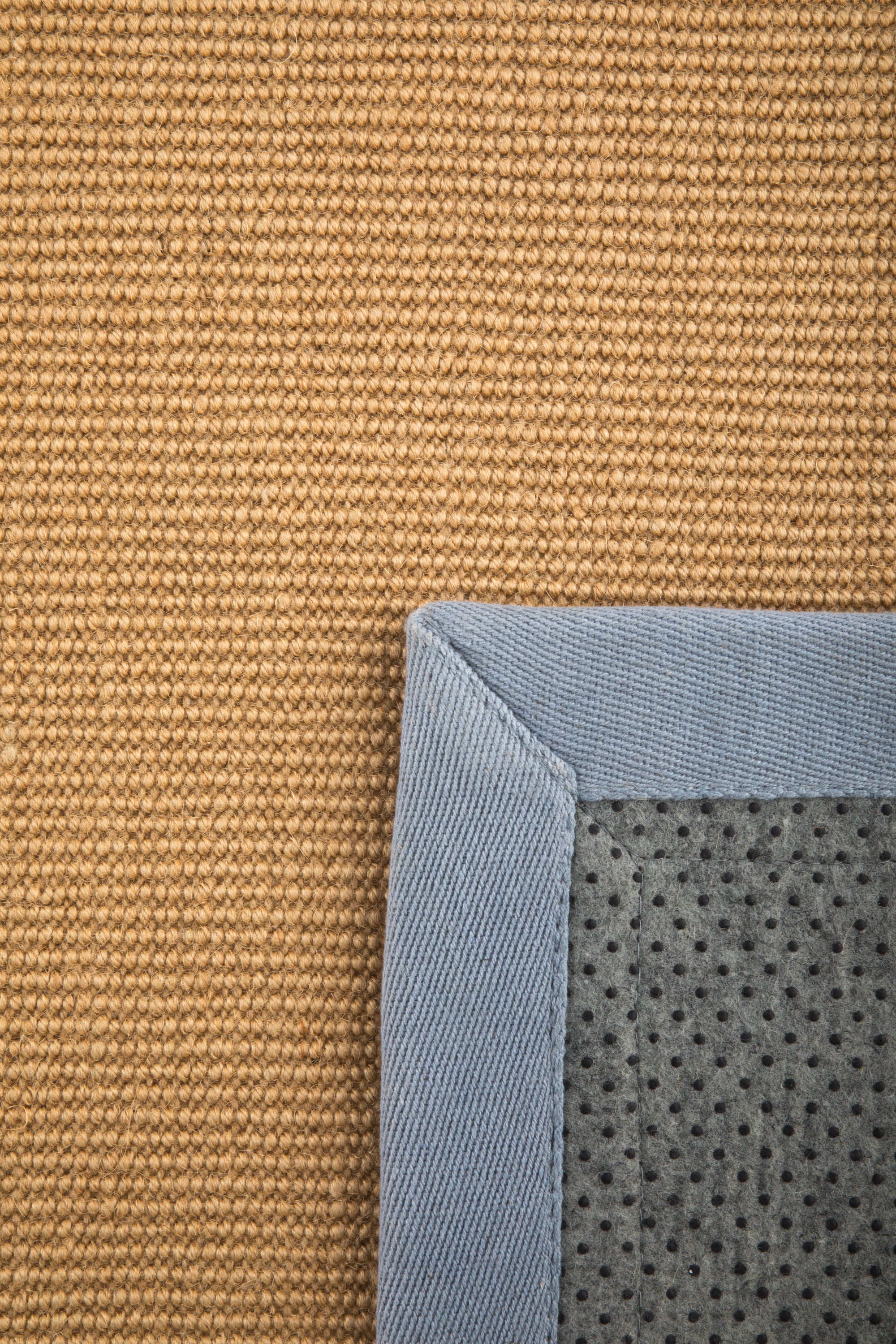 Sisal runner with blue linen border