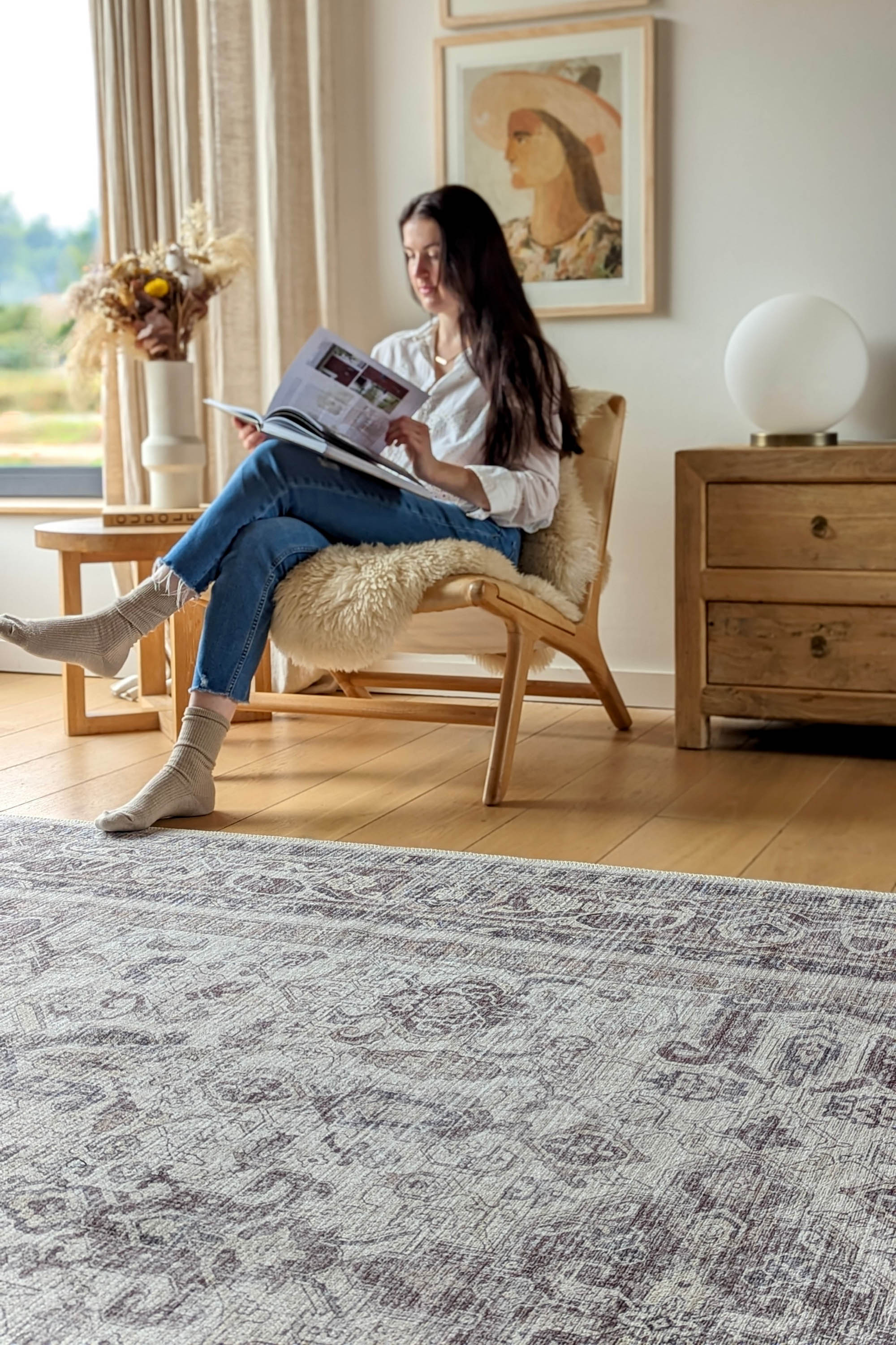 Bordered grey vintage style rug