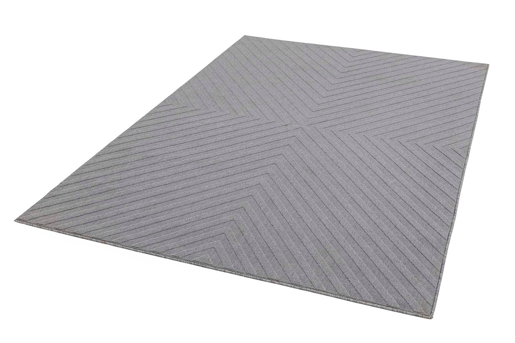 grey indoor/outdoor rug with trellis design
