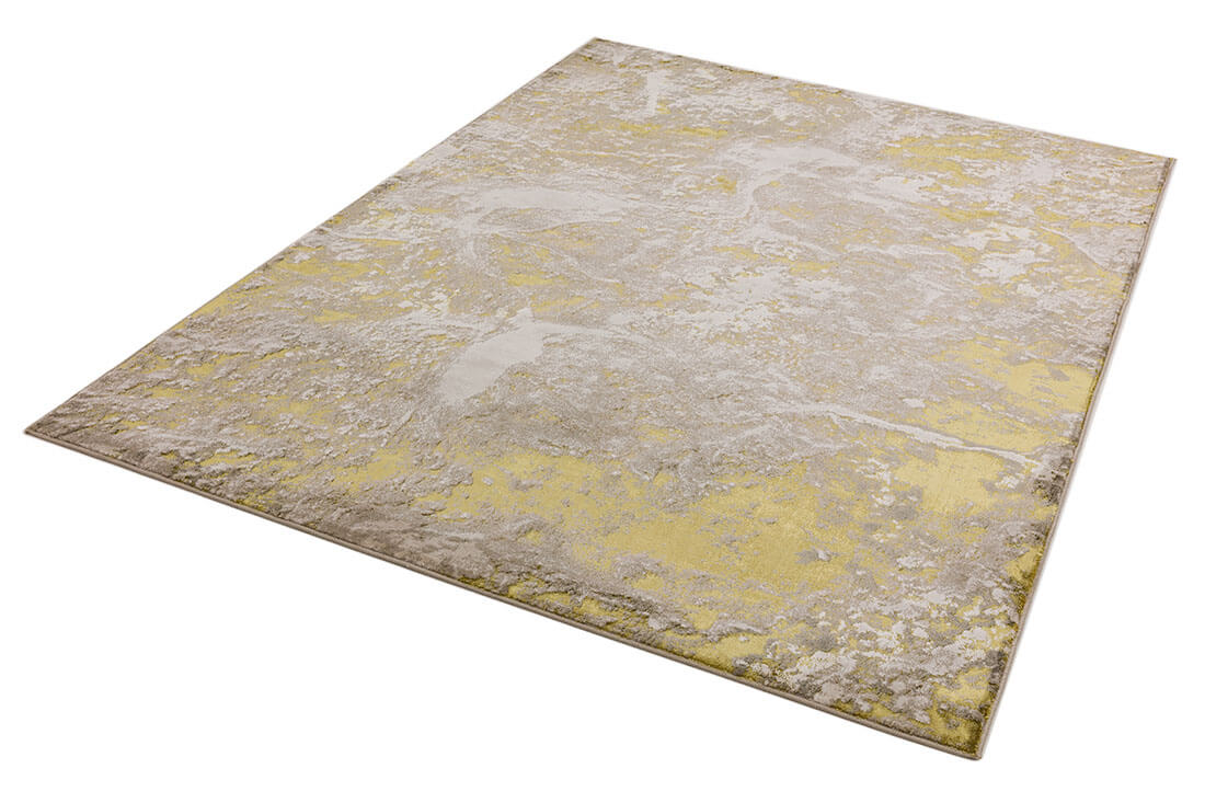 Polyester rug with marble design in gold and cream