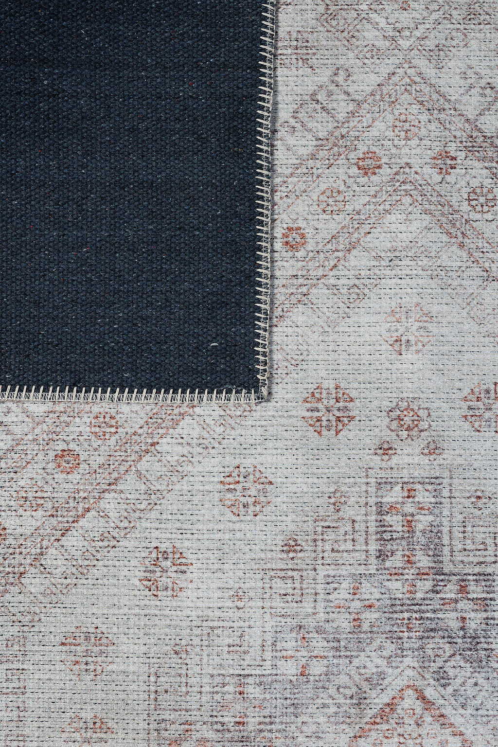 Grey bordered vintage style runner