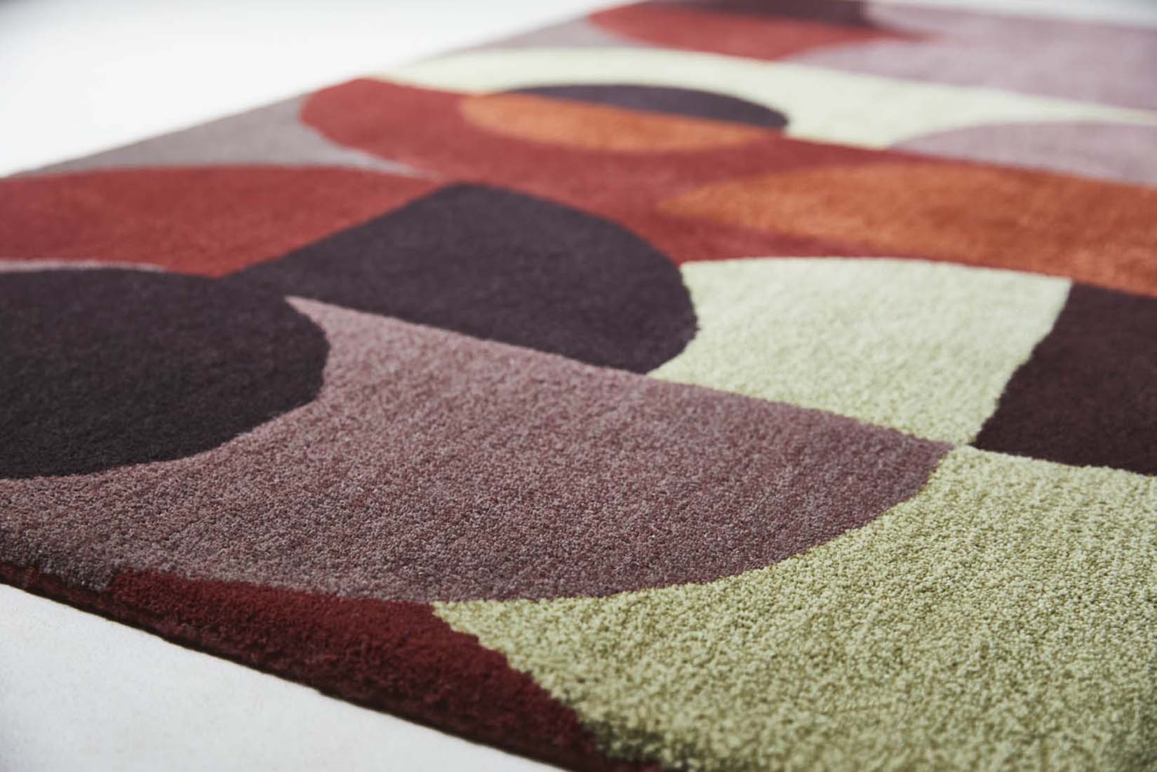 multicolour wool area rug with retro design