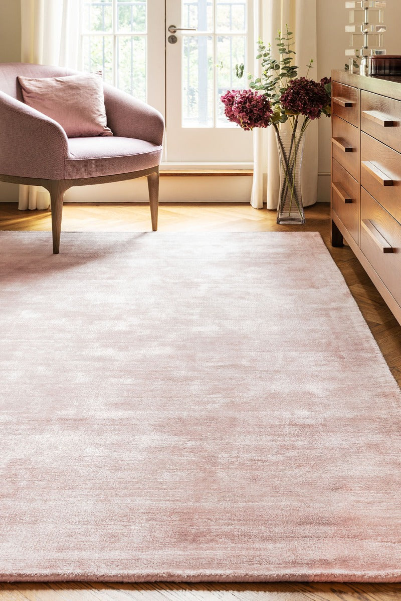 plain pink rug