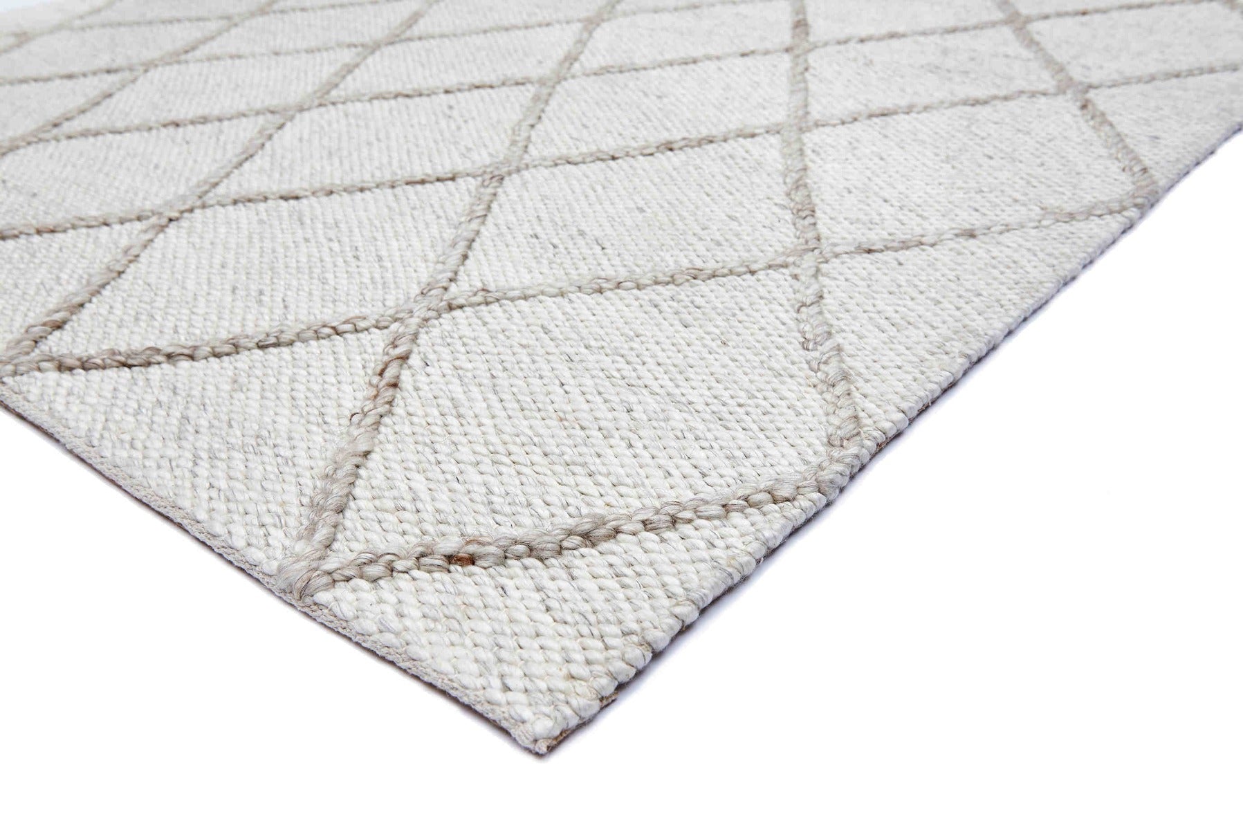 Katherine Carnaby Coast Diamond Rug 02 Cream