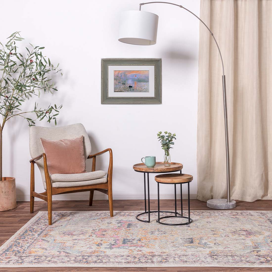 multicolour Persian style area rug