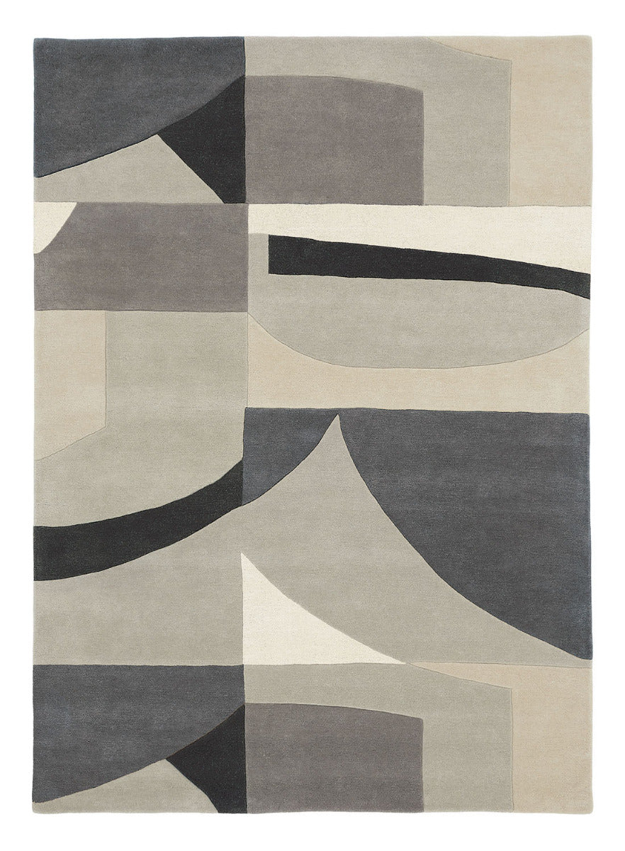 Harlequin rug with a grey abstract-geometric pattern