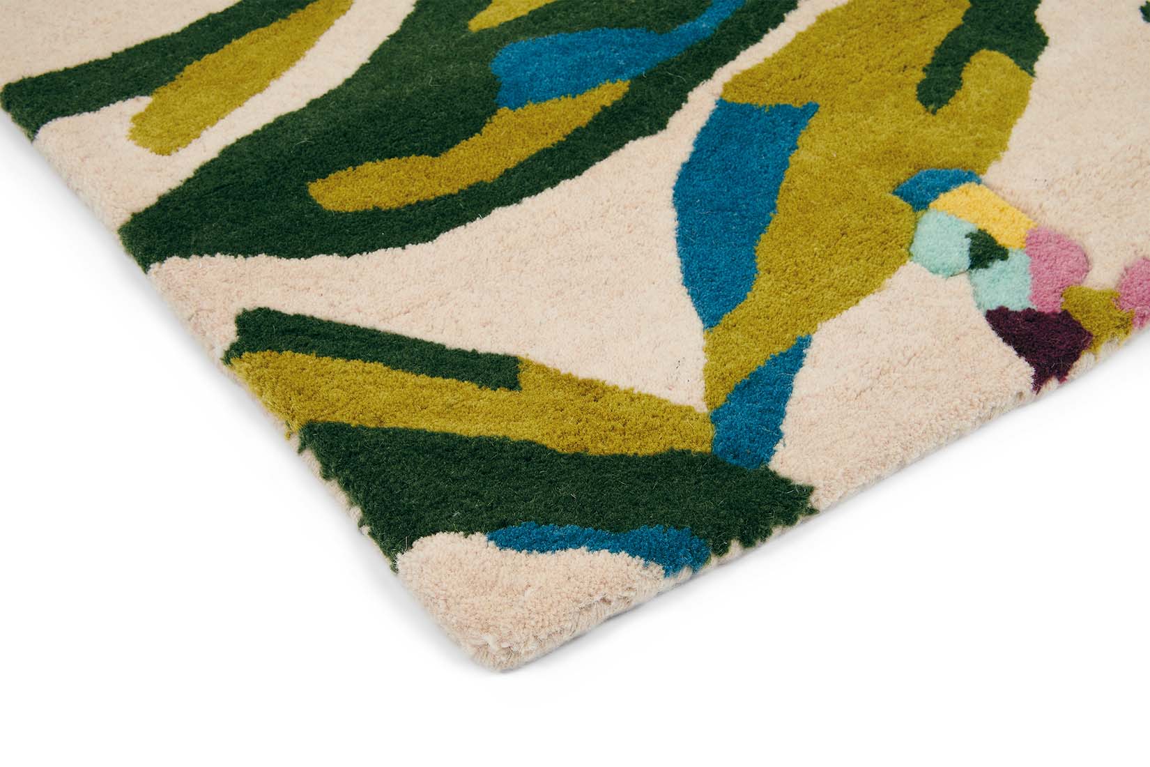 Rectangular white wool rug with pink