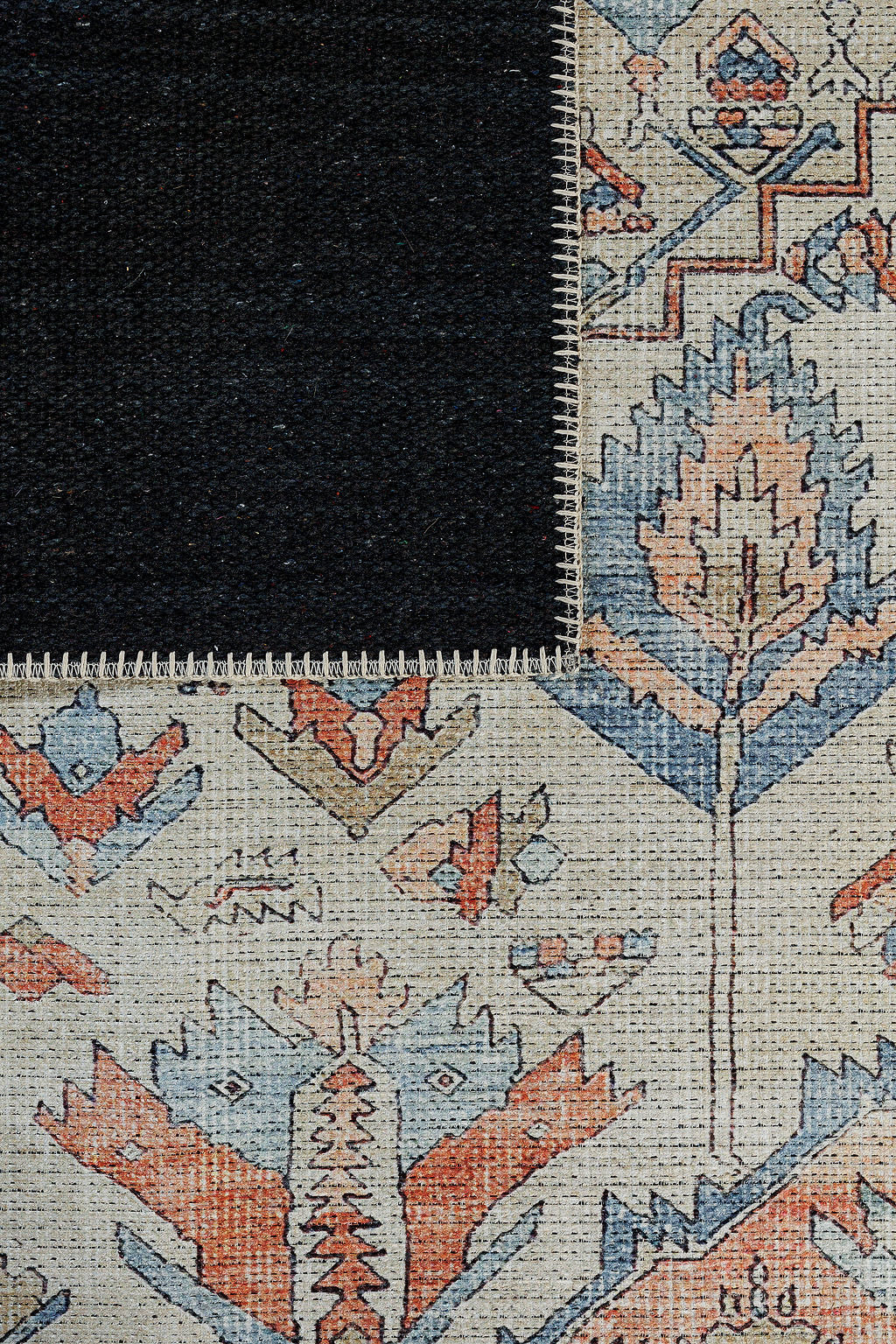 Bordered multicolour vintage style rug