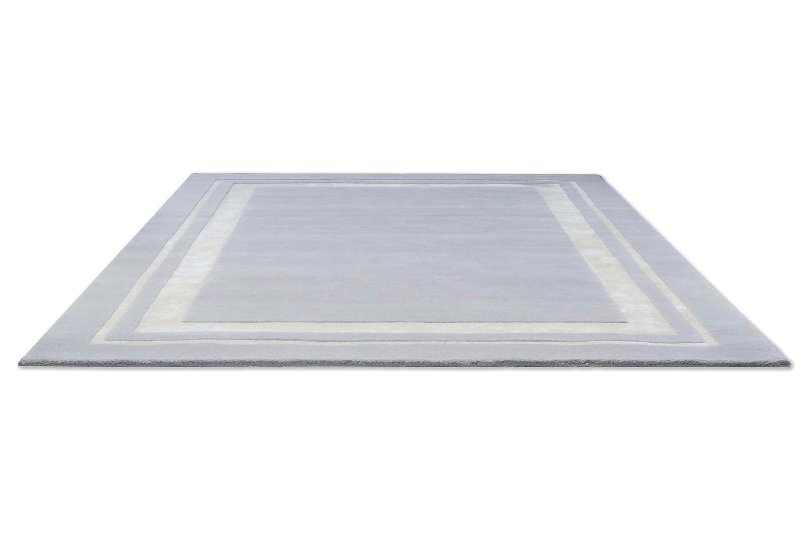 Plain grey and silver wool and viscose rug