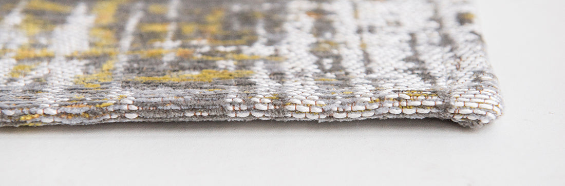 Flatweave rug with abstract stripe pattern in yellow, grey and ivory white