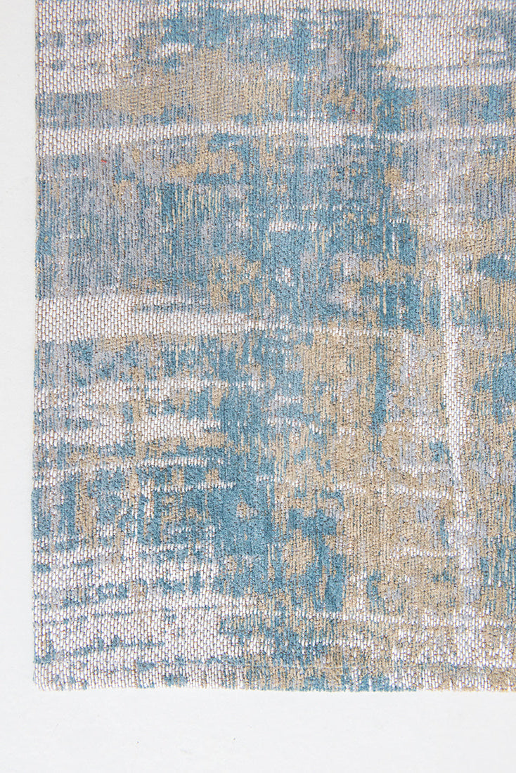 Flatweave rug with abstract stripe design in blue