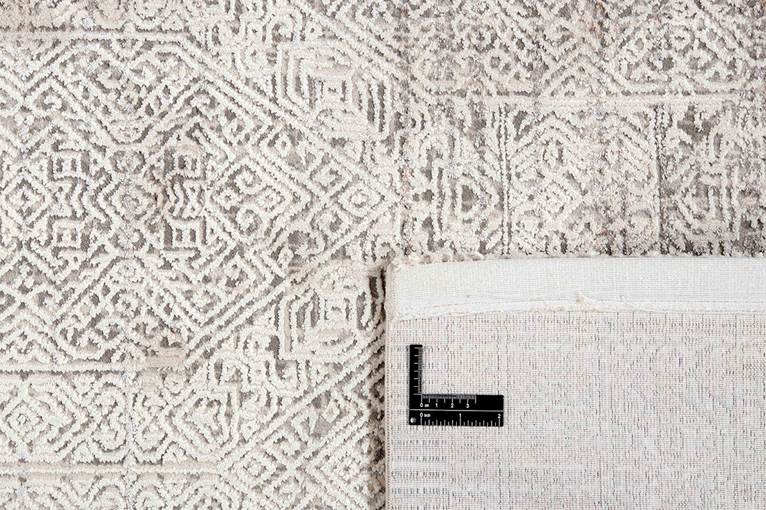 Contemporary abstract rug