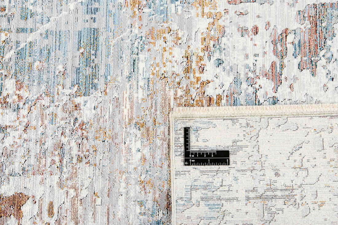 Putty multicoloured heritage area rug with traditional pattern