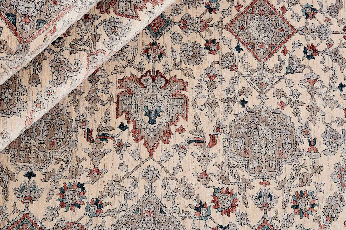 Traditional style rug with cream backing and green patterned border design