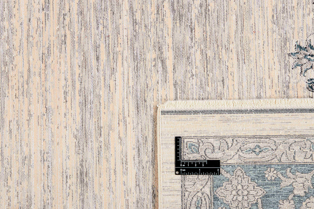 Traditional style rug with cream backing and green patterned border design