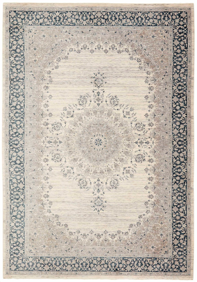 Traditional style rug with cream backing and green patterned border design