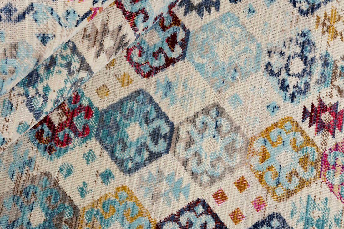 Traditional style Kilim rug with white background and multicolour pattern