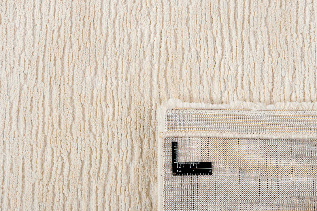 Plain cream Moroccan style rug