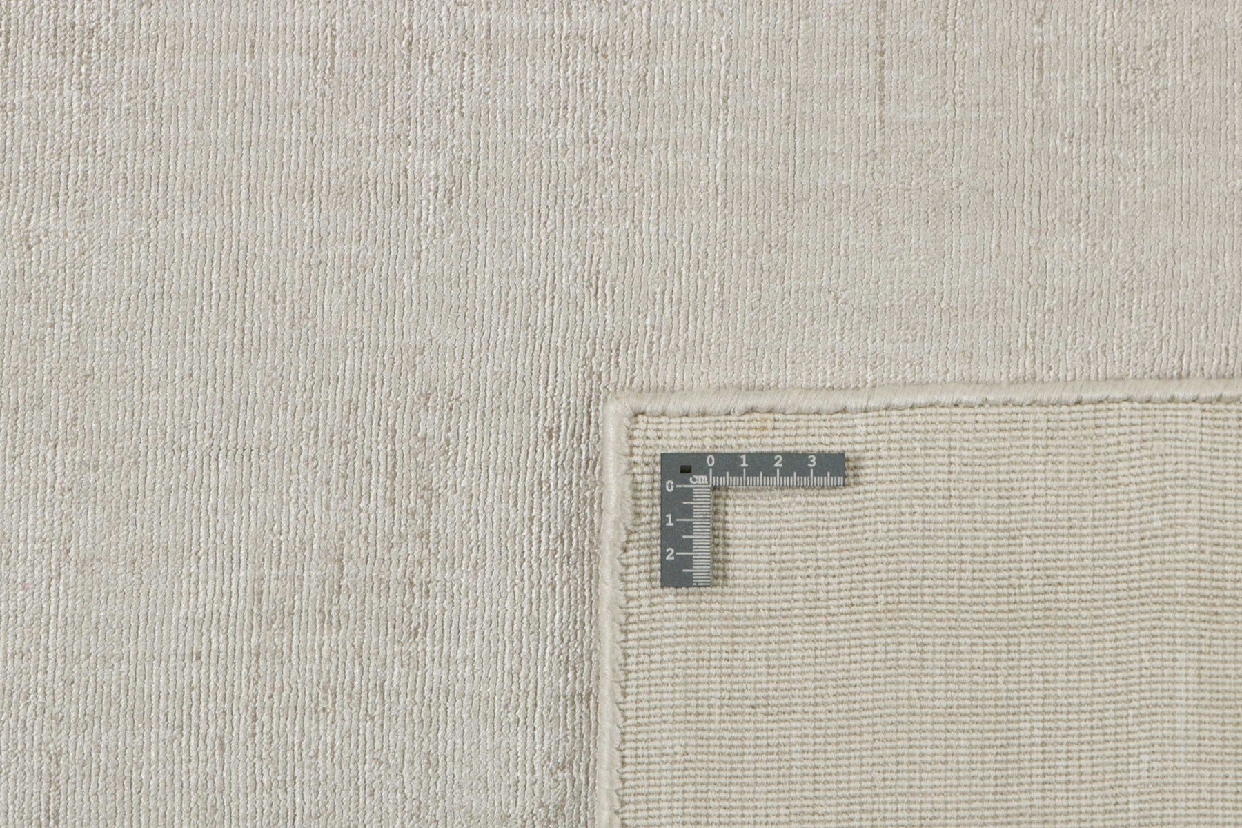 plain beige rug