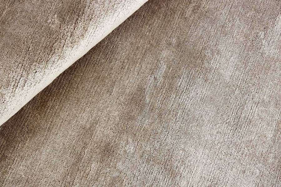 plain light grey circle rug