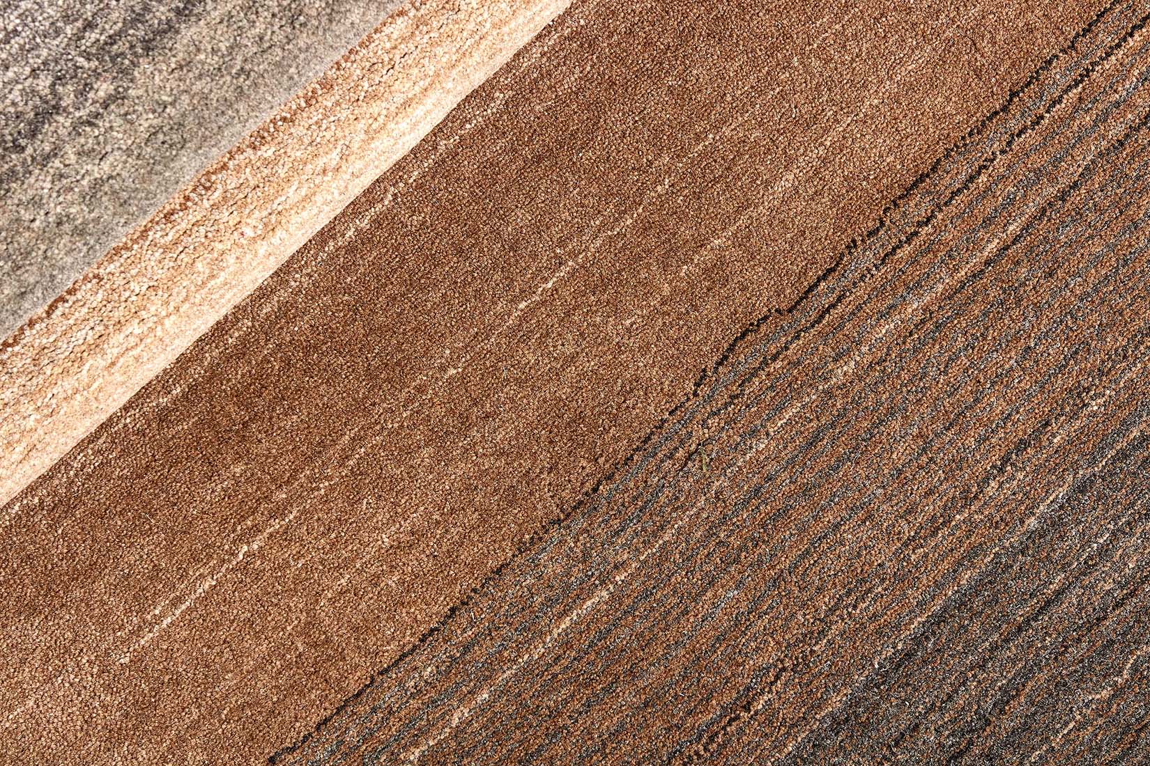 rown and charcoal ombre runner