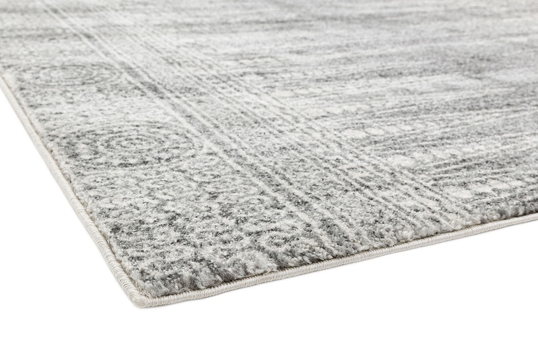 multicolour rug with an oriental design