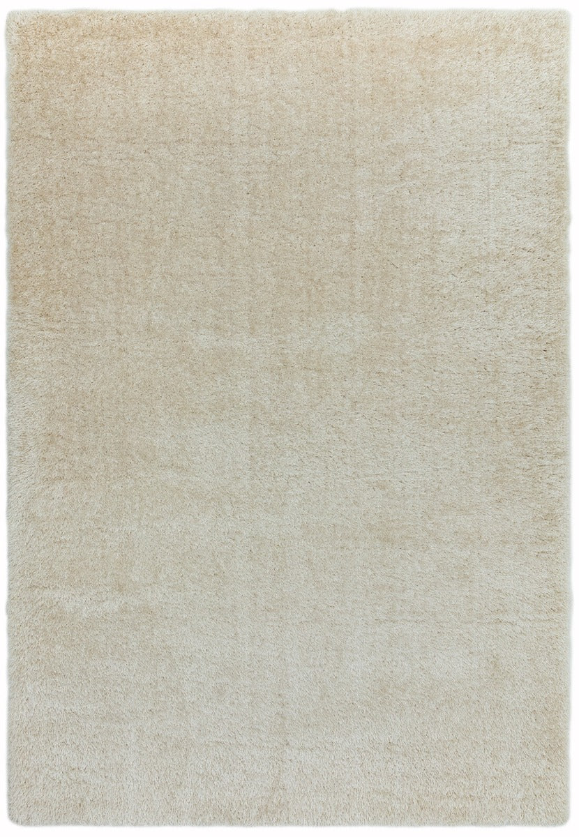 beige shaggy rug