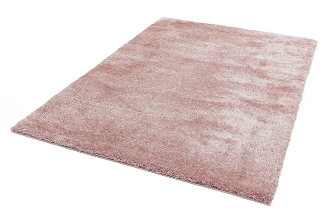 pink shaggy rug