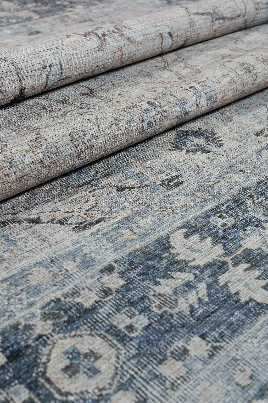 Blue bordered vintage style rug