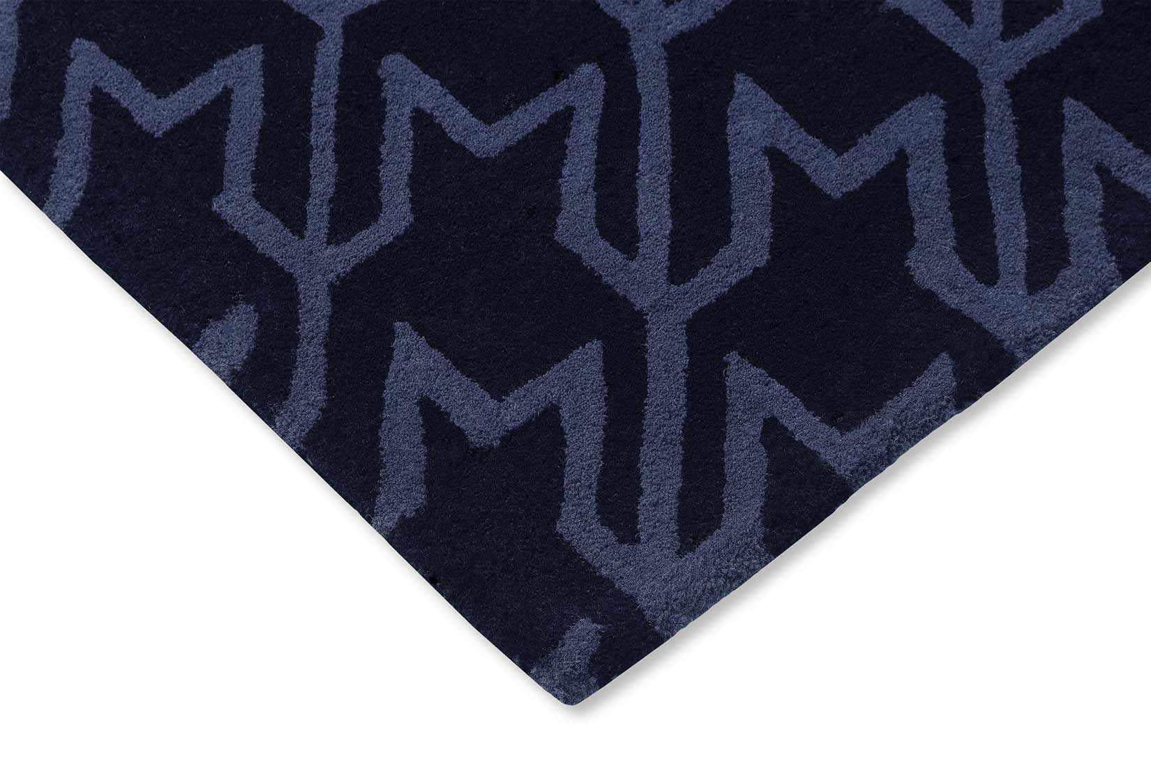houndstooth wool rug in blue and black