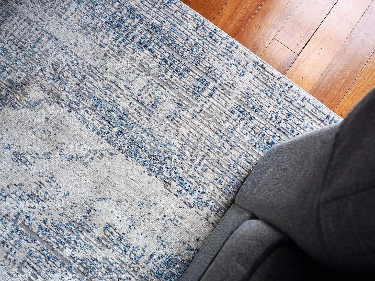 modern blue abstract area rug