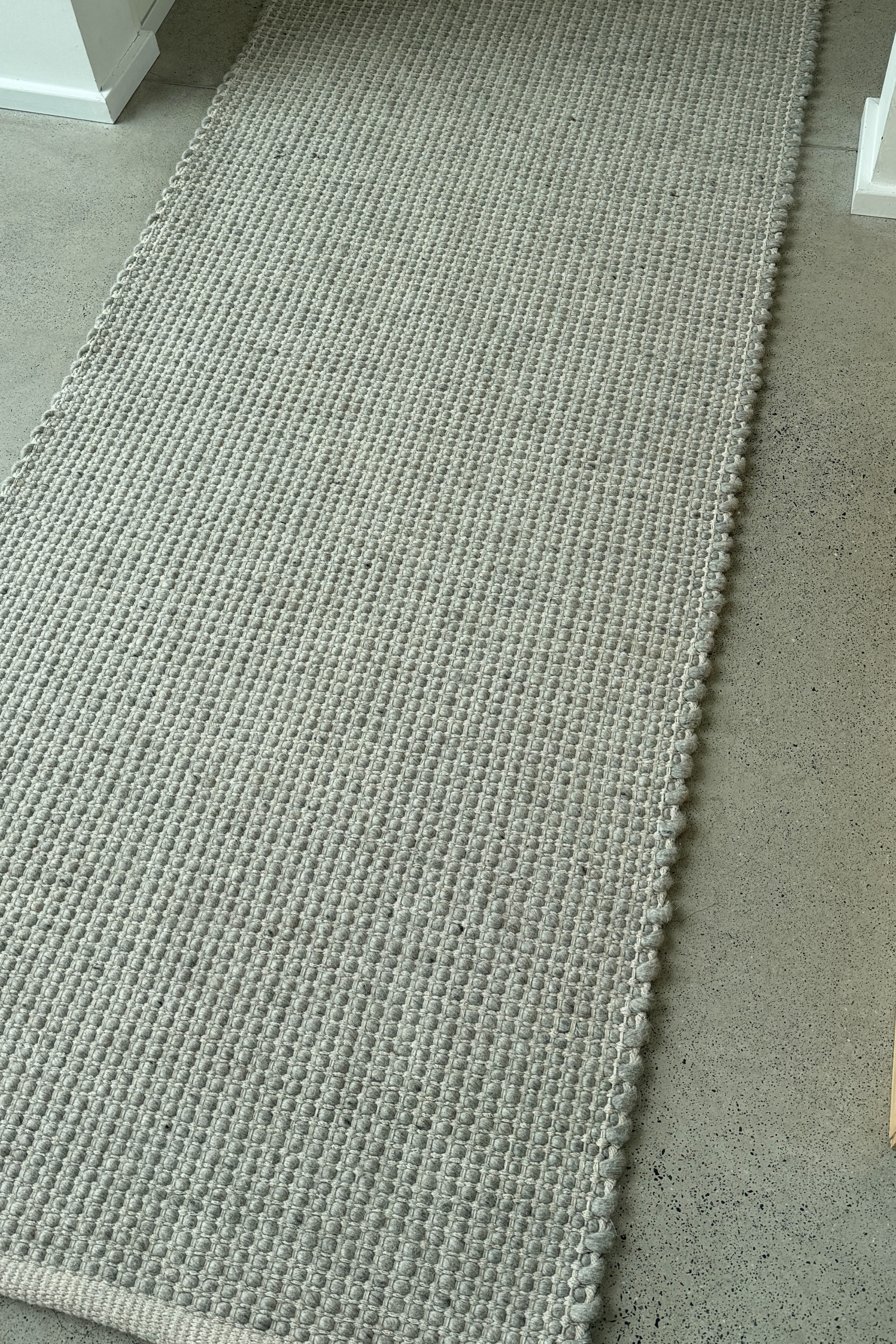 Blasket Grey Runner