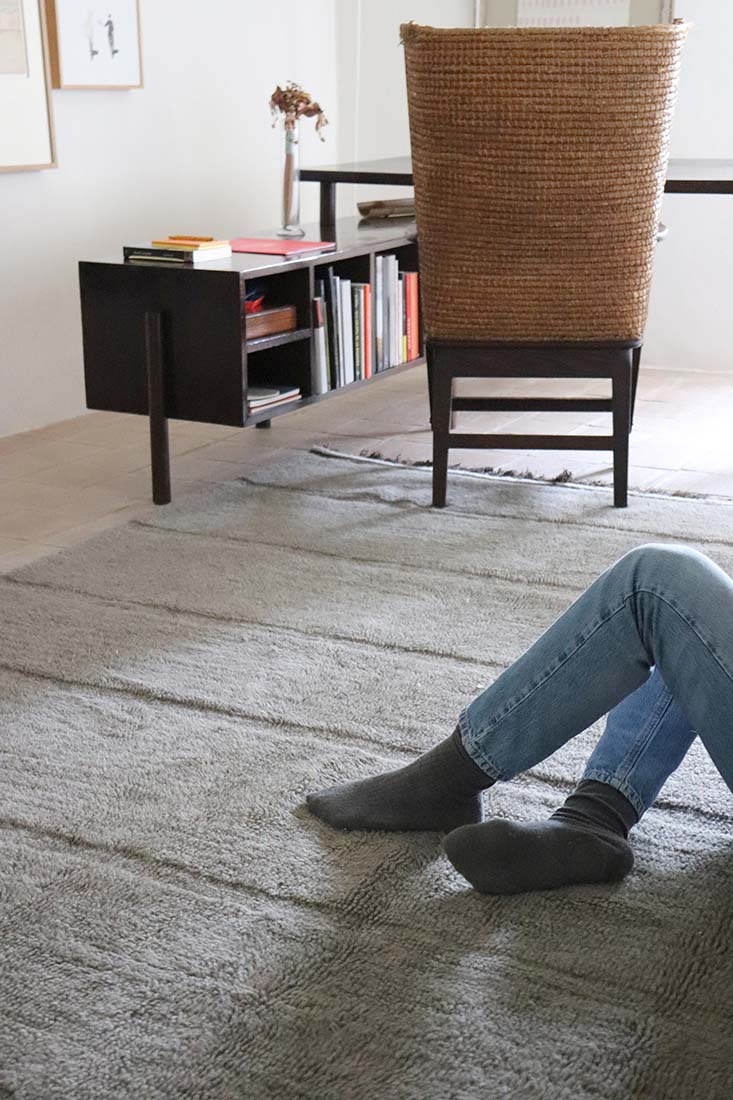 grey washable wool rug with textured detail