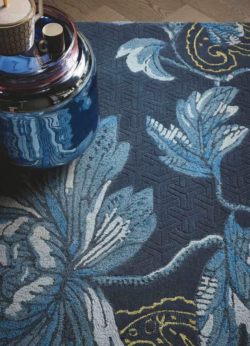 gold paisley pattern and engraved shapes