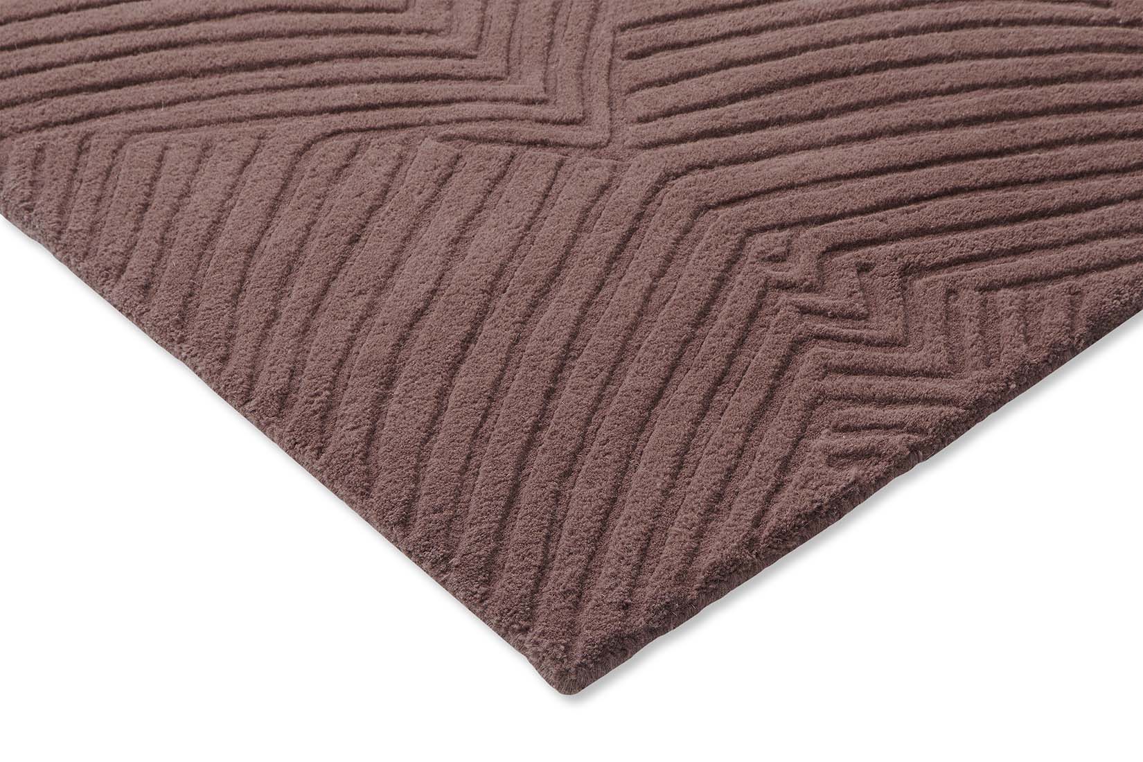 Rectangular mink rug with engraved leaf pattern