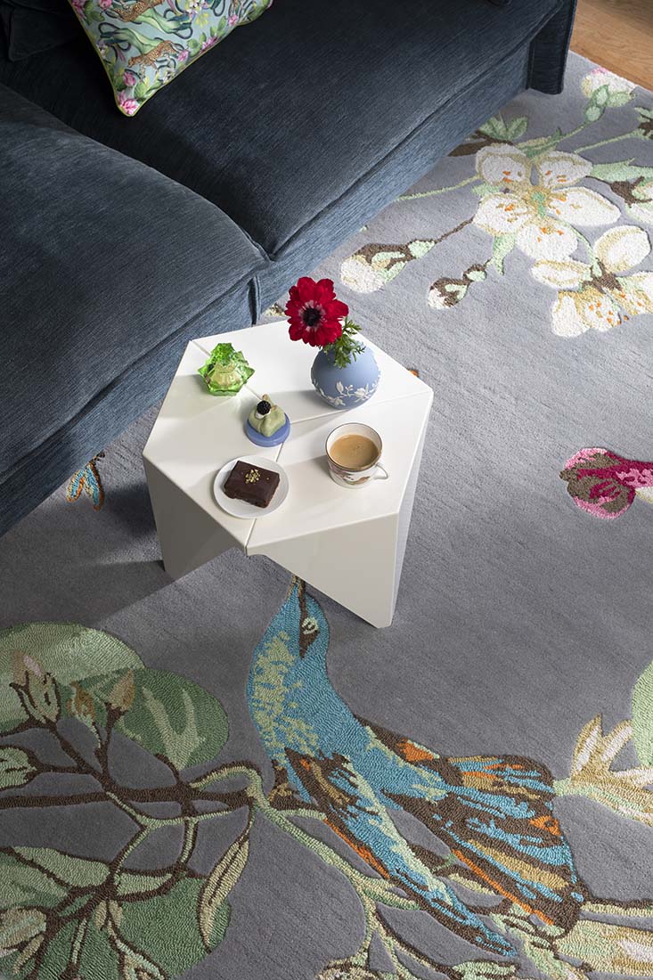 grey floral area rug
