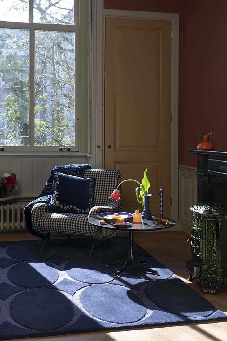 navy geometric area rug