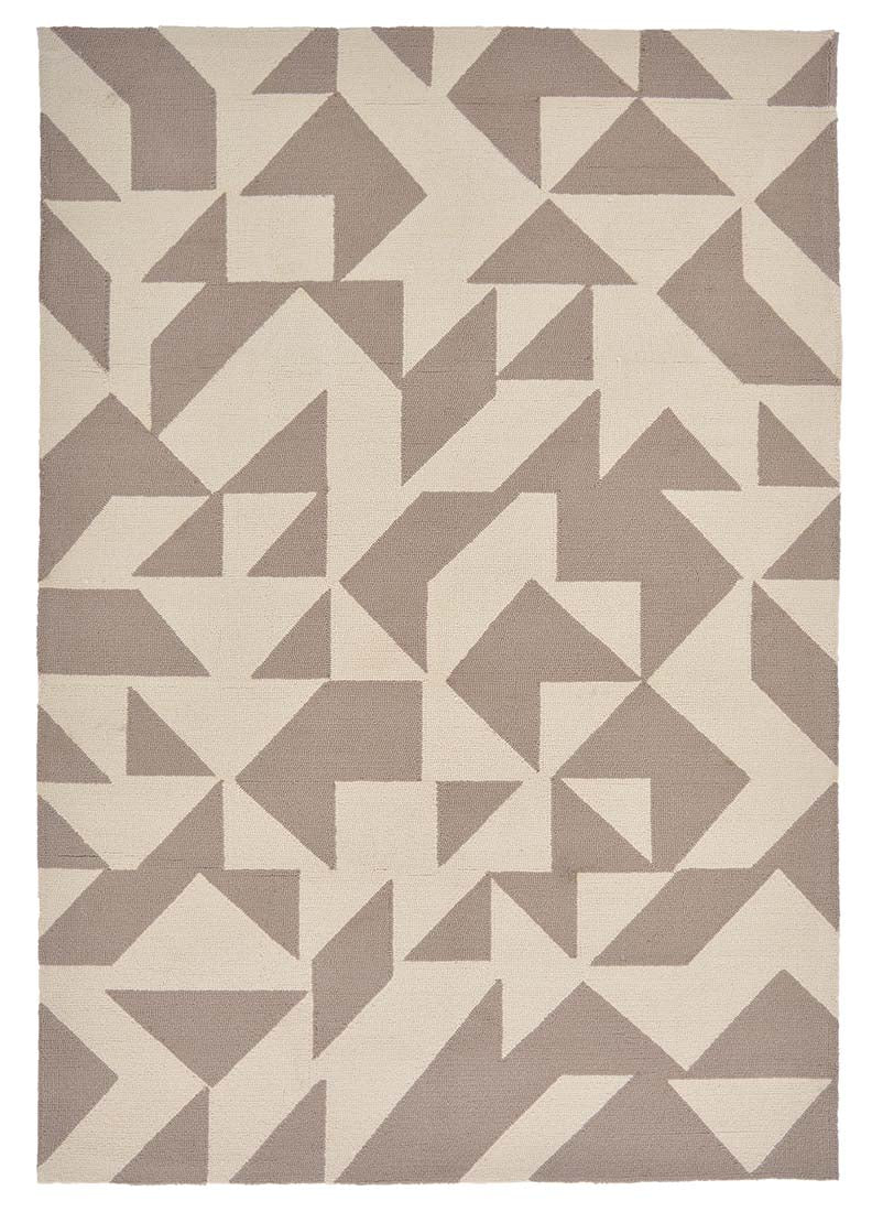 geometric indoor/outdoor rug in beige