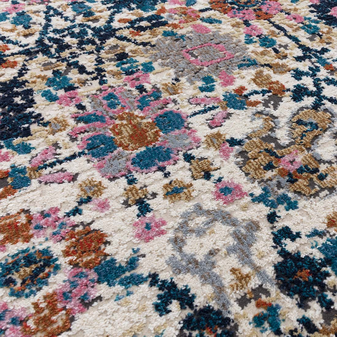 multicolour Persian inspired area rug